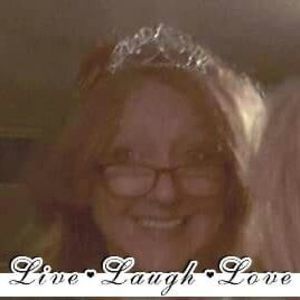 Meet your Posher, Angie